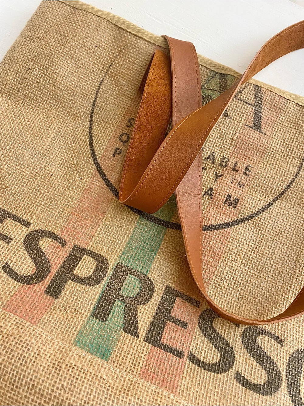 Nespresso logo tote 100% Jute with Brown leather straps and 100% cotton lining - Picture 2 of 11